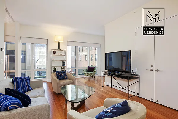 Rented by New York Residence | media 26