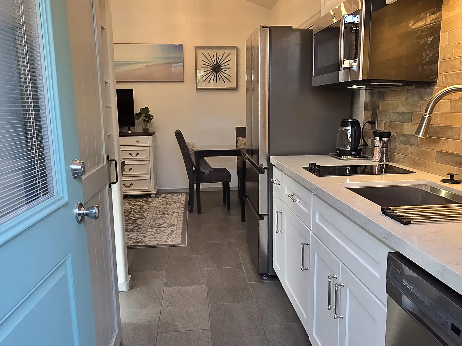 Studio, $1,895 — Photo 4