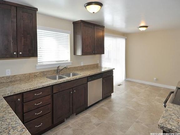 2nd image of 3540 S Cochise Dr