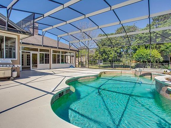 5th image of 2115 Langley Cir