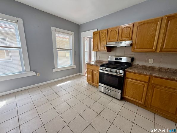 202 6th St Floor 2