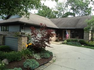 9480 Sugar Bend Trl, Dayton, OH 45458
