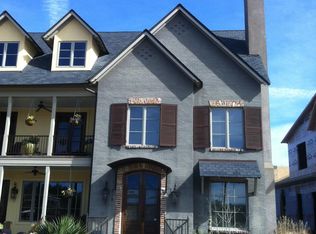 218 Eastpark St, Ridgeland, MS 39157