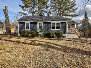 45 Depot St, Waldoboro, ME 04572