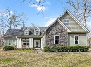 4 Hideaway Dr NE, Rome, GA 30161