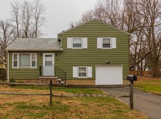 33 Berkeley Ter, Plainfield, NJ 07062