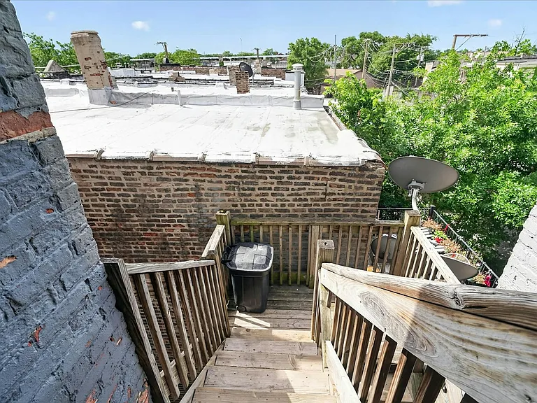 1854 S Central Park Ave #1852-3E — Photo 41