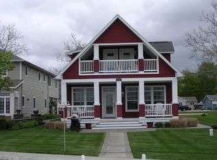 11901 N Strohs Dr, Syracuse, IN
