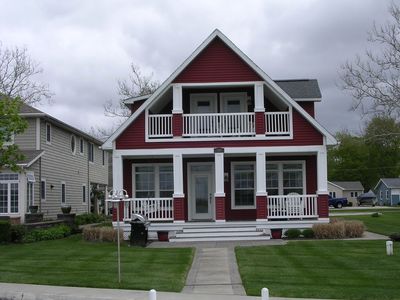 11901 N Strohs Dr, Syracuse, IN, 46567