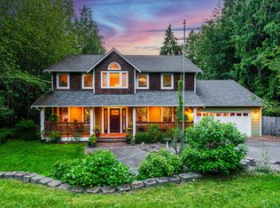 34059 Bridge View Dr NE, Kingston, WA 98346