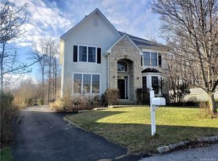 5 Ainsley Ct, Highland Mills, NY 10930