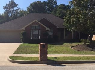 9213 Stonebank Xing, Tyler, TX 75703