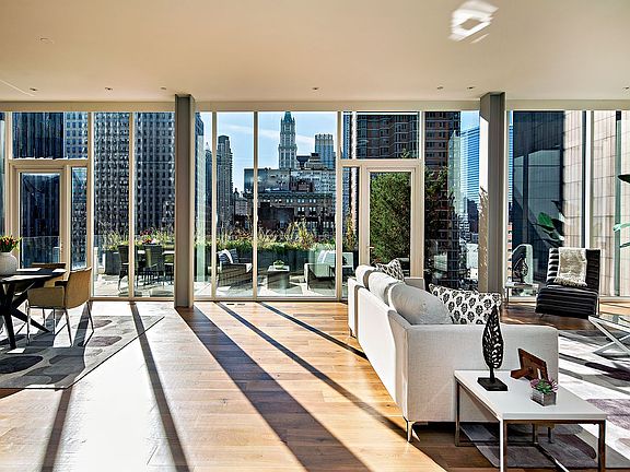 4th image of 93 Worth St #Penthouse 3