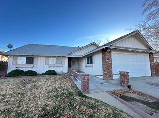 554 W Avenue J10, Lancaster, CA 93534