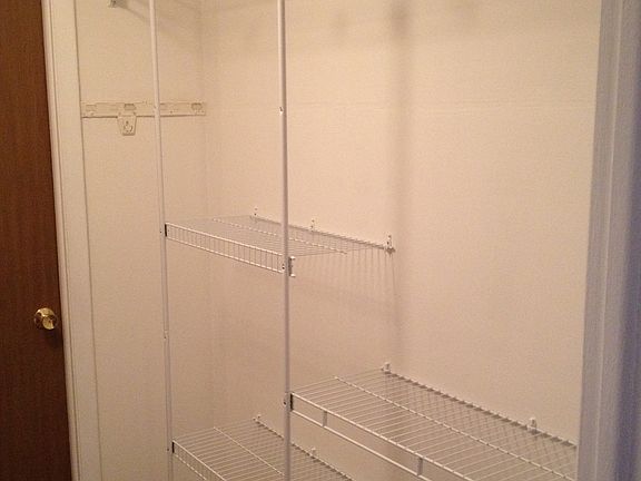 5th image of 5810 Oakwood Dr Unit 3D