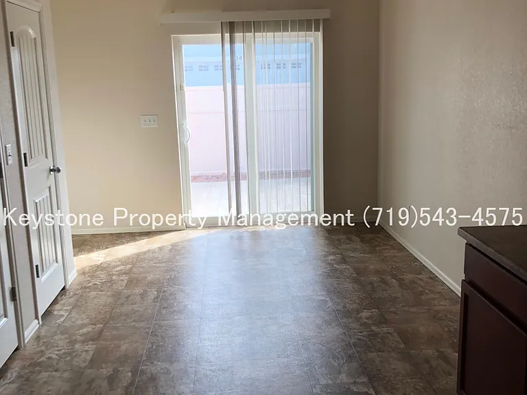 2022 Oneal Cir — Photo 12