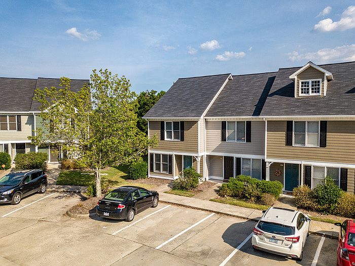1st image of 3452 Balfour W