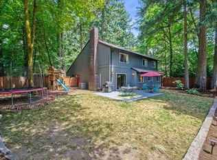 17497 SW Rivendell Dr, Durham, OR 97224