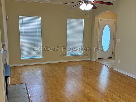 4th image of 1406 E Scott St