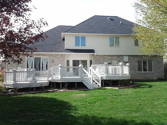 2nd image of 48040 Ashwood Dr