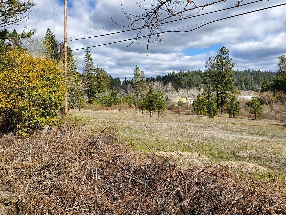 1st image of 427 Woodland Way