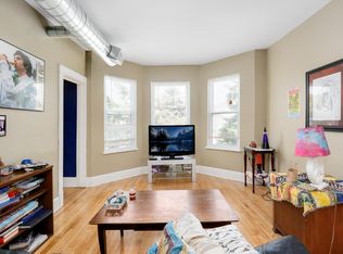4631 W Warwick Ave #2, Chicago, IL 60641