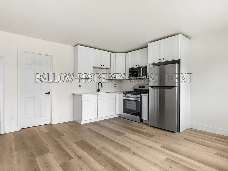 112 Laurel Ave #112 — Photo 7