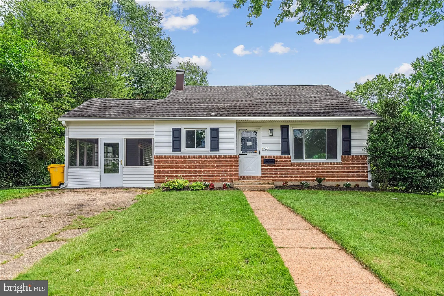529 Rita Dr photo 1