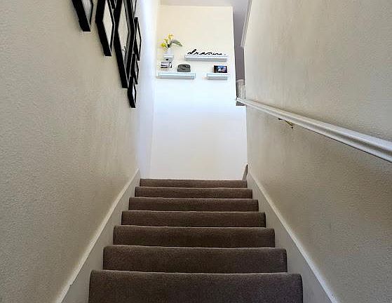 3rd image of 435 Ashling Ct