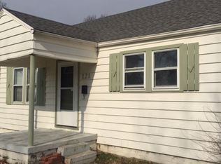 121 E Parkwood Dr, Fairborn, OH 45324