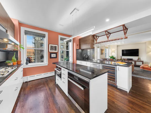 610 West 110th Street image 3 of 13