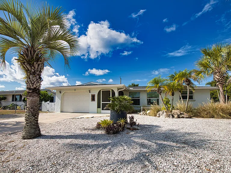 Front yard landscaping
