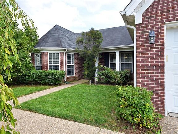 2nd image of 7116 Black Walnut Cir
