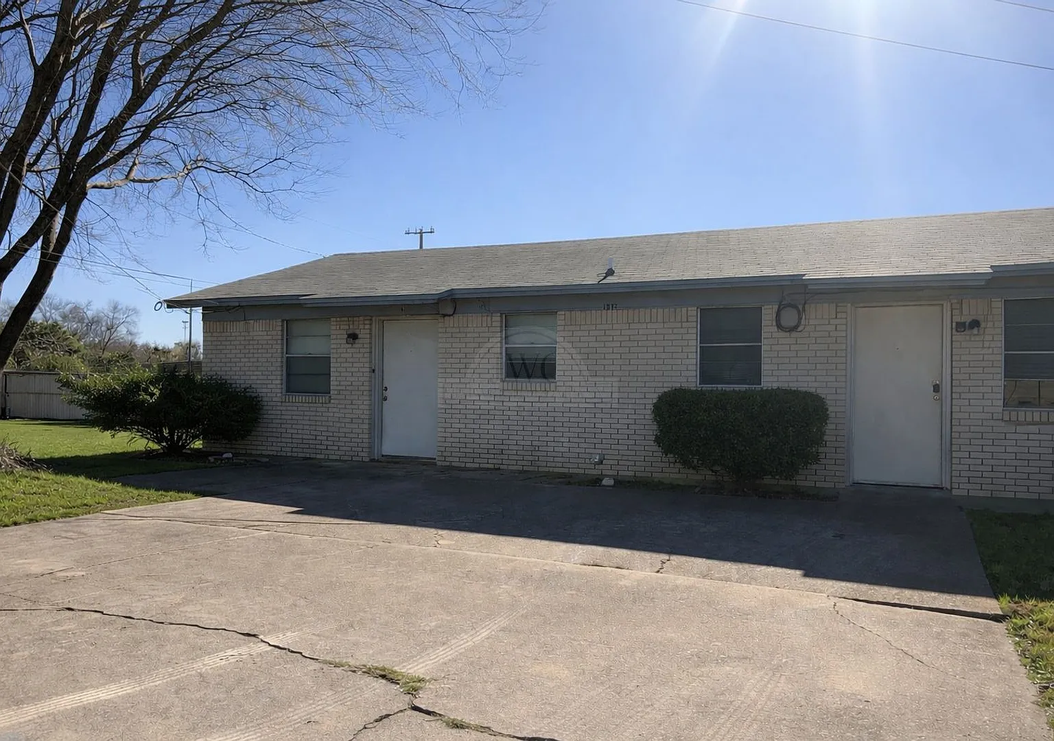 110 E Ave F, Copperas Cove — Photo 2