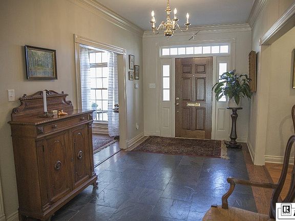 2nd image of 1500 Island Dr #1