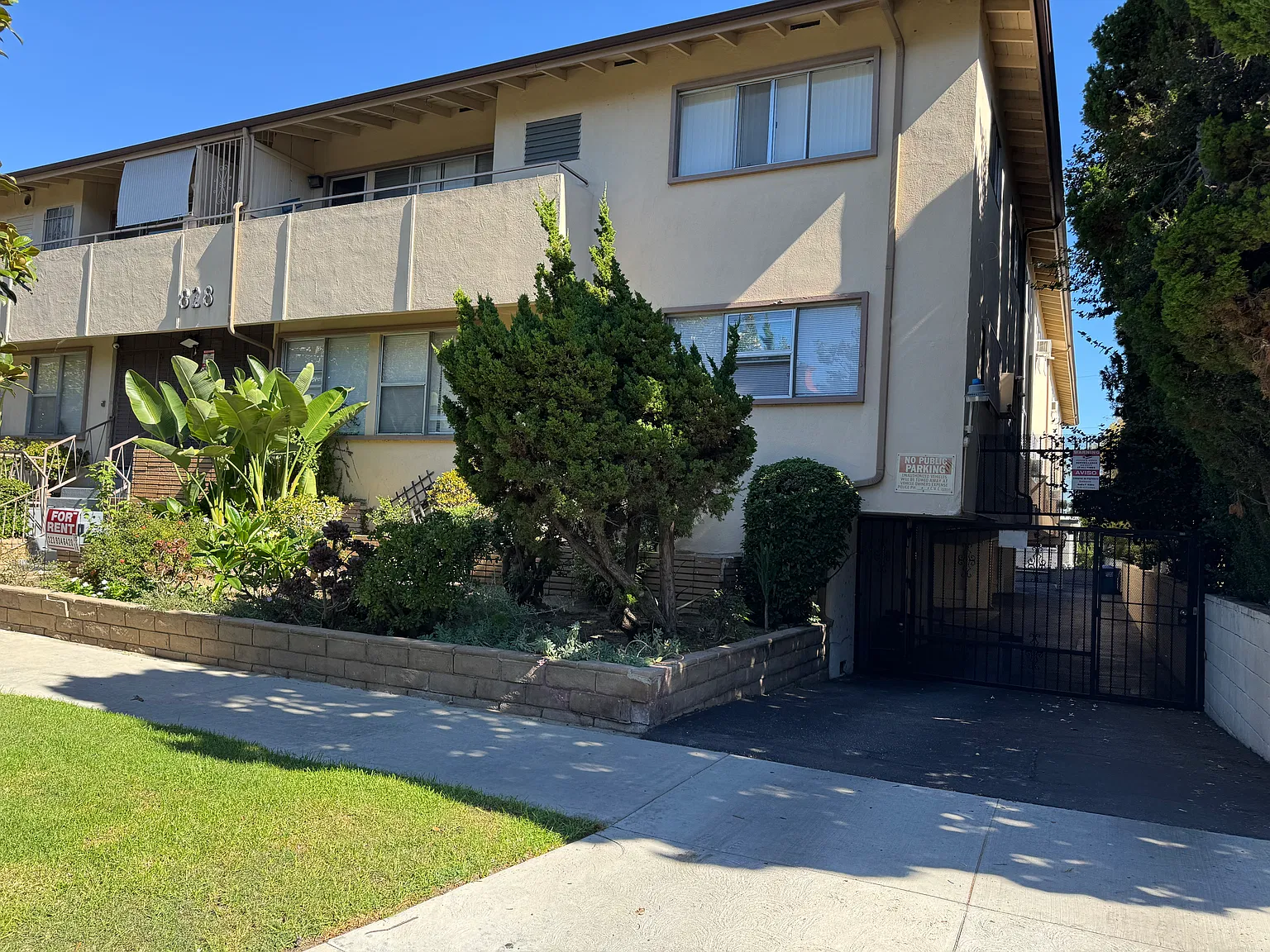 1 bed, 850 sqft, $1,850 — Photo 1
