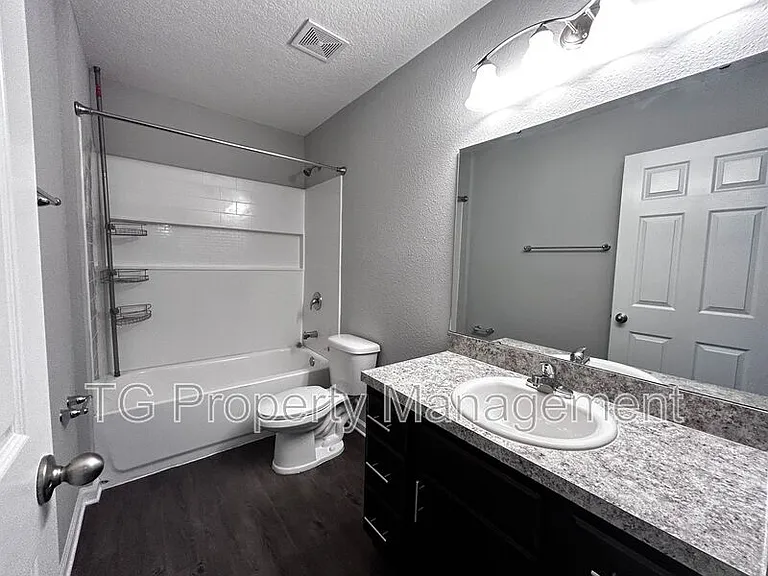 5229 Walkers Ridge Dr — Photo 21