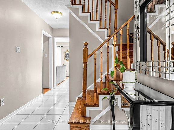 5th image of 3489 Beau Rivage Cres