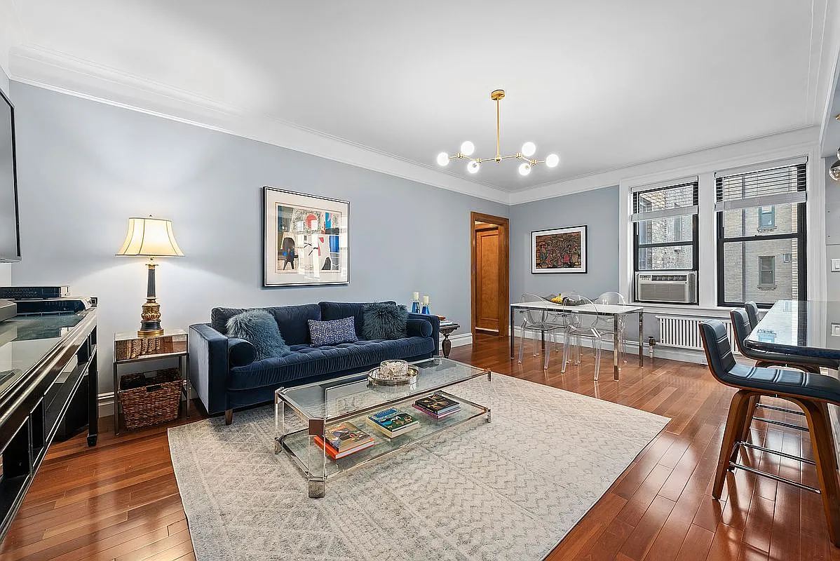 304 W 89th St #8A photo 1