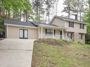 115 Shannon Chase Dr, Fairburn, GA 30213