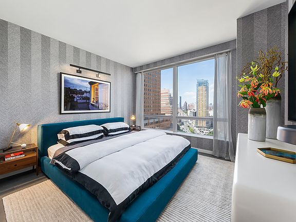 4th image of 1 City Point APT 23E