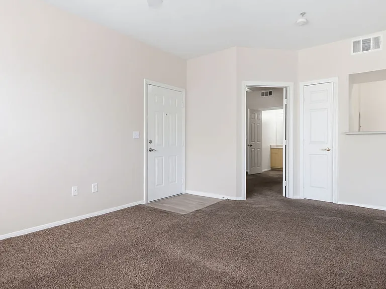 6955 N Durango Dr #2024-3 — Photo 5