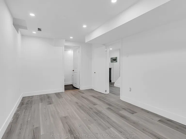 188 Cardinal St — Photo 40