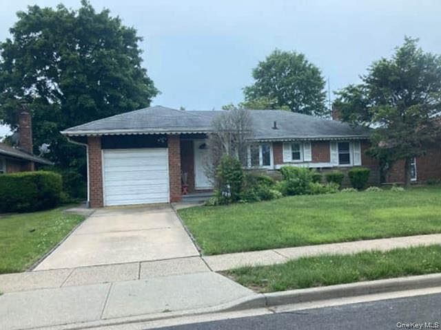 1st image of 726 Dean Drive