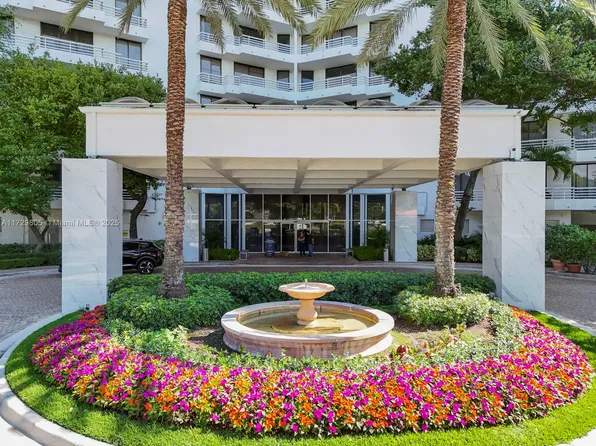 3300 NE 192nd St APT 603, Aventura, FL 33180