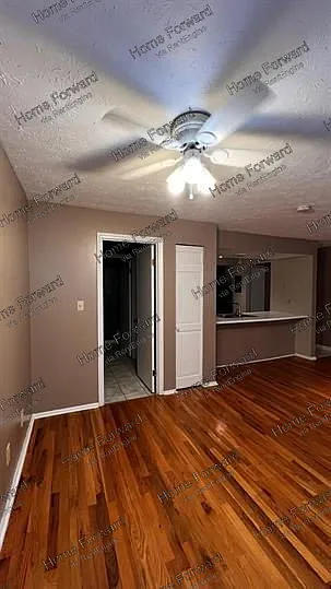 562 Woodland Ave #29 — Photo 8