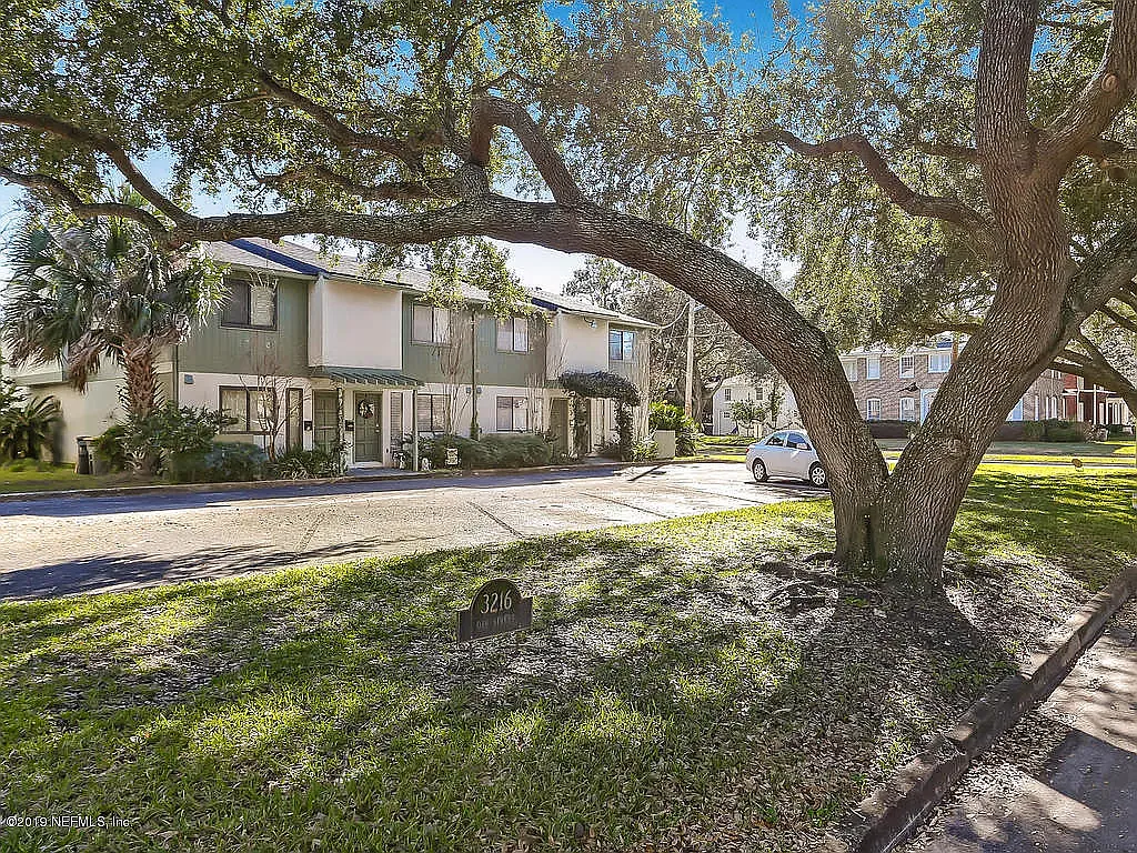 2 bed, 2.5 bath, 1566 sqft, $2,650 — Photo 1