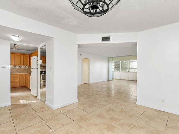 4th image of 3990 NW 42nd Ave APT 106