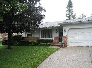 42420 Revere Ave, Plymouth, MI 48170