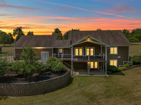2554 W Mosherville Rd, Jonesville, MI 49250